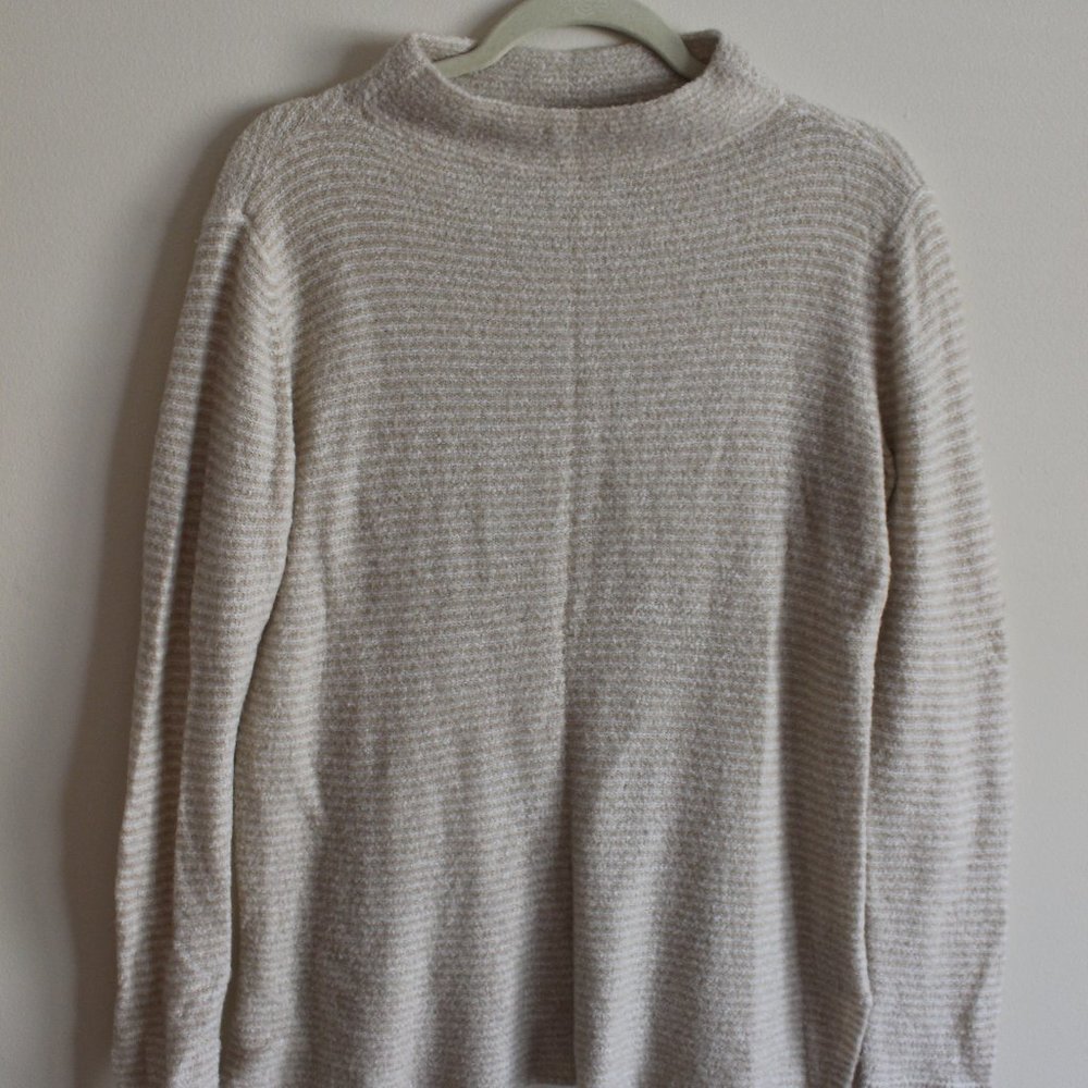 Old Navy mock neck sweater